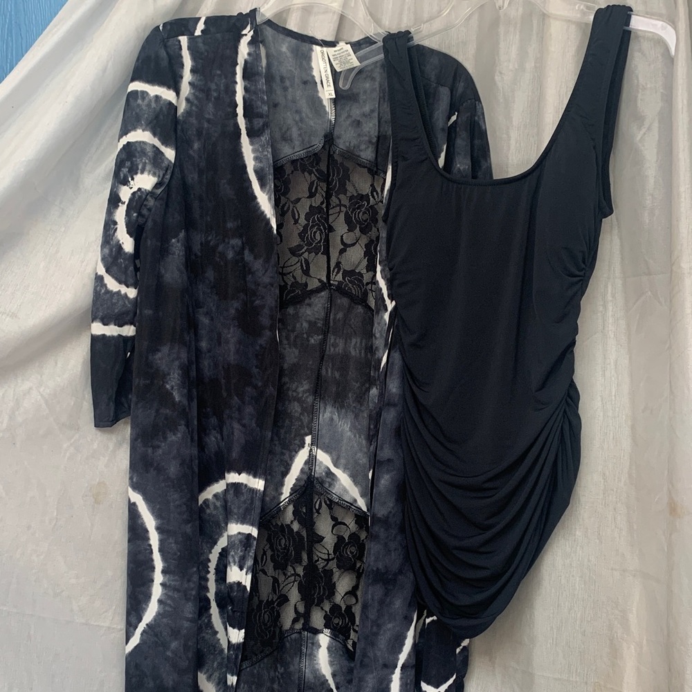 VENUS Black swimsuit with Black-and-White Lace coverup